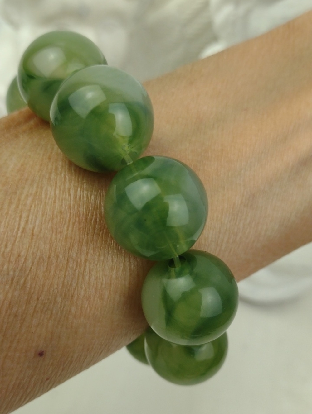 Chunky Jade Green Marbled Bead Stretch Bracelet - Picture 6 of 7
